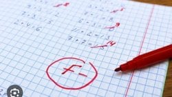 Her şey bir kağıt parçası için mi?