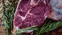 Is That Blood On My Meat? What Is the Best Temperature to Cook my Meat?