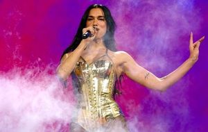Dua Lipa Denies Firing Agent Over Glastonbury Row