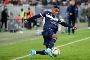 Hibs Break Record With Thibault Klidje Signing From Luzern
