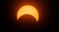 Eclissi solare 29 marzo in Italia: dove vederla, gli orari, le percentuali di oscuramento a seconda delle regioni