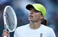 Iga Swiatek responds to viral Indian Wells ball boy incident | Tennis.com