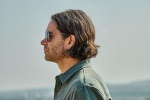 New Comedy And Fisher Season Two Highlight Starshenbaum