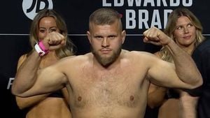 Polish Fighters Gear Up For Epic UFC Showdown In London