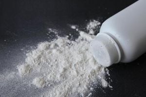 Johnson & Johnson Faces Historic UK Lawsuit Over Talc