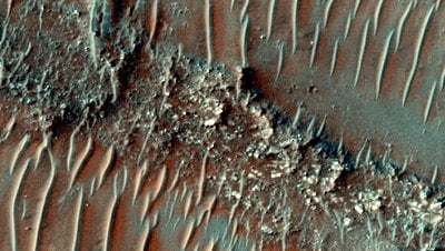 Antik Mars'a Ait Yeni Bulgular: Bilim İnsanları Mars'ta Binlerce Kilometrelik Nehir Kalıntıları Keşfetti!