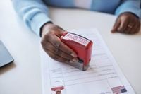 U.S. Halts Work Visas for Commercial Truck Drivers