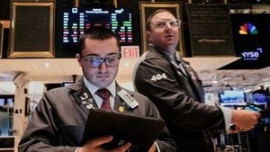 Oracle Stock Dips As AI Rally Pauses On Wall Street