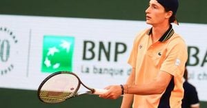 Moutet Advances After Humbert Retires In Rome