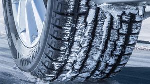 Japan Enforces Winter Tire Regulations Amid Freezing Conditions