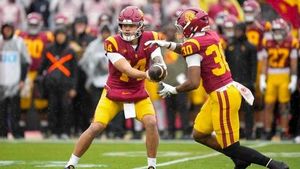 USC Trojans Face Depleted Roster Against TCU Horned Frogs In Alamo Bowl Showdown