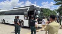 Campuchia bàn giao 59 công dân cho Hàn Quốc  - Báo và Phát thanh, Truyền hình Quảng Ngãi