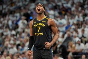 Warriors Steal Game 1 Against Timberwolves Despite Curry Injury