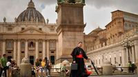 What to expect if you're visiting Rome during the conclave