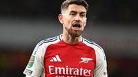 Técnico do Neom nega conversas por Jorginho, alvo do Flamengo