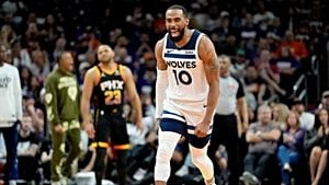 Timberwolves Reunite With Mike Conley After Deadline Moves