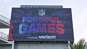NFL Fans Face First Football-Free Sunday As Pro Bowl Moves