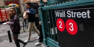 Hedge Fund Assets Surge Near Five Trillion Milestone