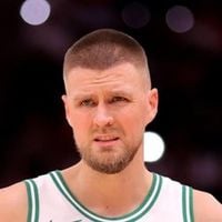 Kristaps Porzingis News: Limited again in Game 2 loss