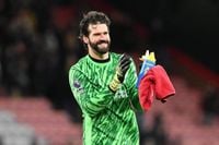 Alisson Becker Earns Praise from Arsenal's David Raya for One-vs-One Mastery
