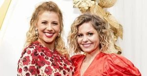 Jodie Sweetin And Candace Cameron Bure Address Rift