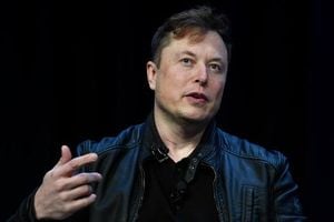 Elon Musk Poised For Trillionaire Status With Tesla Plan