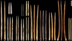 Delikli İğneler, Giyinmenin Sosyal ve Kültürel Evrimine Işık Tutuyor!