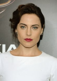 Antje Traue