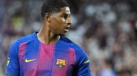 Barcelona release statement as thousands unable to watch Rashford debut