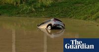 Flash flooding leaves at least three dead in Tennessee