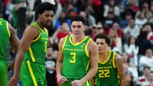 Oregon Ducks Prepare For Crucial Rematch Against UCLA Bruins