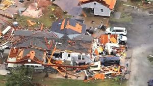 Oklahoma Faces Tornado Warnings Amid Severe Storms