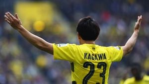 Kenji Kagawa Shines With Five Goals