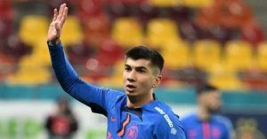 FCSB Faces Key Decisions As Transfer Rumors Swirl