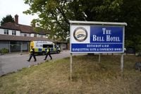 Badenoch Urges Conservative Councils to Challenge Asylum Hotels Amid Legal Turmoil - SSBCrack News