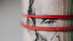 Edward Thorndike ve Etki Yasası: Kazançsız Eylemler Neden Silinir?