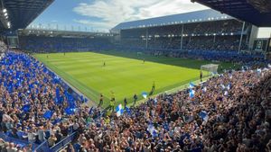 Everton Offers Aussie Fan Hope After Derby Cancellation