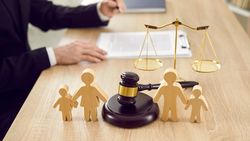 Boşanma Davası: Boşanma Kararı Ne Zaman Kesinleşir?