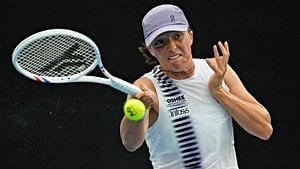 Swiatek Battles Past Yuan To Launch Australian Open Bid