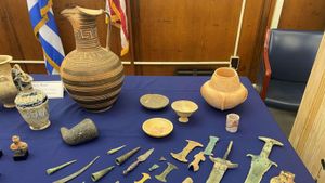 Greece Arrests Suspect Over Ancient Artifacts Auction