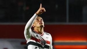 Pablo Maia Injured During São Paulo's Match Against São Bernardo