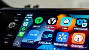 Apple CarPlay Widgets And Voice Commands Transform Driving