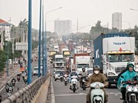 IMF Warns Asia’s Growth Will Cool This Year, Next on Trade Risks