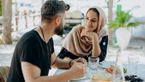 Vijay Deverakonda And Rashmika Mandanna Spark Dating Rumors After Lunch Date