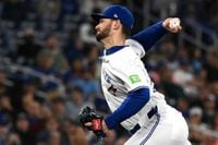 Phillies sign reliever Zach Pop to 1-year deal