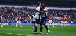 Tottenham Legends Triumph Over AC Milan Glorie In Charity Match