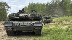 Ukrainian Leopard Tank Wipes Out Russian Armored Column