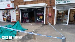 Carbon Monoxide Leak At Bloxwich Takeaway Leaves One Dead