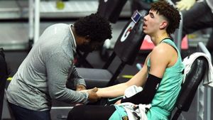 LaMelo Ball Exits Game Against Lakers With Ankle Injury