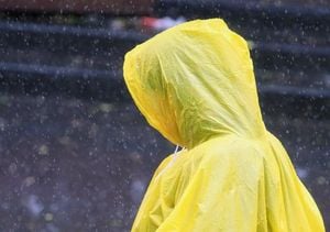 Cold Front No. 42 Brings Severe Weather Across Mexico